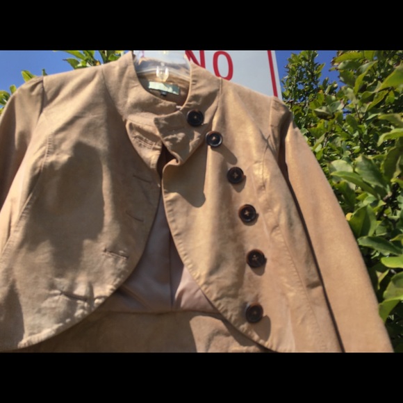 Iridescent Gold Suede WaistJacket by Lulu&Veronica - Picture 2 of 6